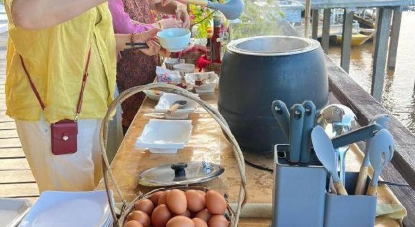 唐德特黄金酒店 Muang Không 外观 照片
